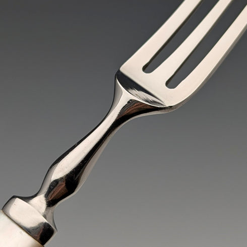 1950年頃 英国ヴィンテージ 白蝶貝ハンドル ステンレスブレード 小型カトラリー6ペア